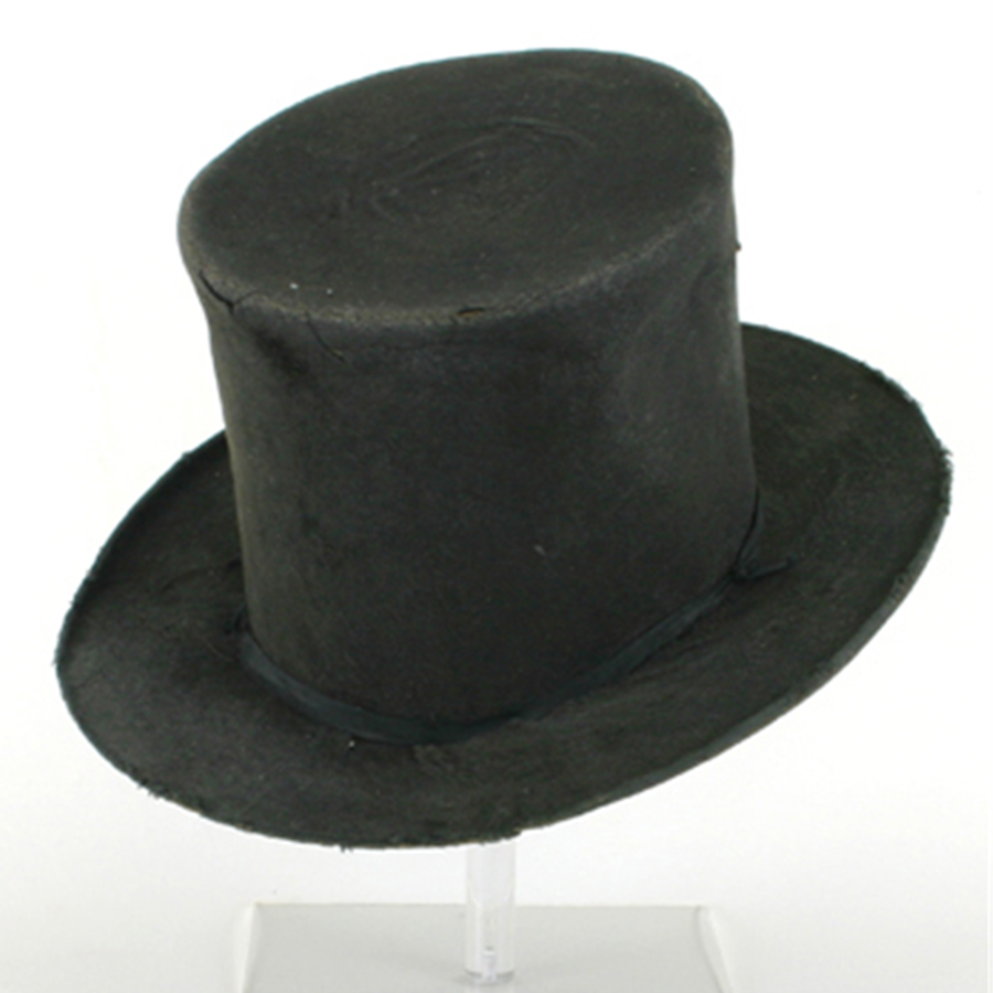 A black beaver top hat
